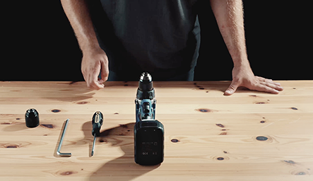 Mit Spindelstopp – Schritt 1