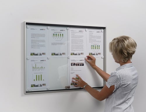 WSM Schiebetürschaukasten 8 x DIN A4 B920xH674mm Rahmen eck.f.Innenber - 103500712