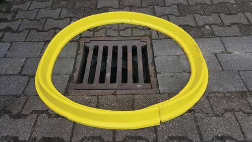 Schoeller INDUSTRIES Absperrbarriere 300 x 10 x 7 cm inkl. Tragetasche - ORY010