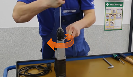 Ohne Spindelstopp – Schritt 10