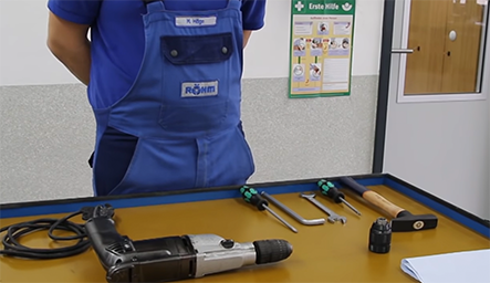 Ohne Spindelstopp – Schritt 1